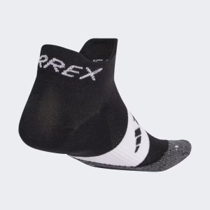 Calcetines_tobilleros_Terrex_Heat.Rdy_Trail_Running_Speed_Negro_IX7420_02_standard