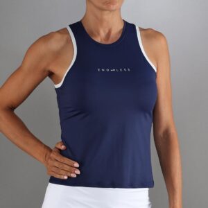 camiseta-essential-marino