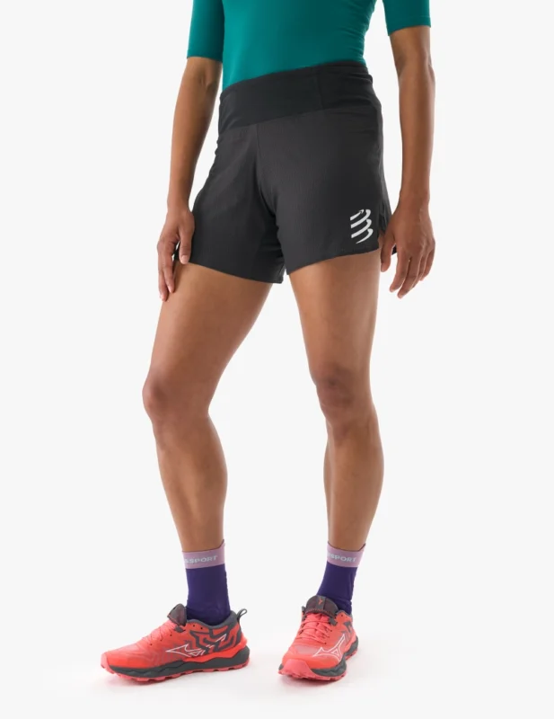 trail-racing-short-w-black