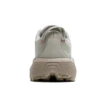 brooks__120429146__h