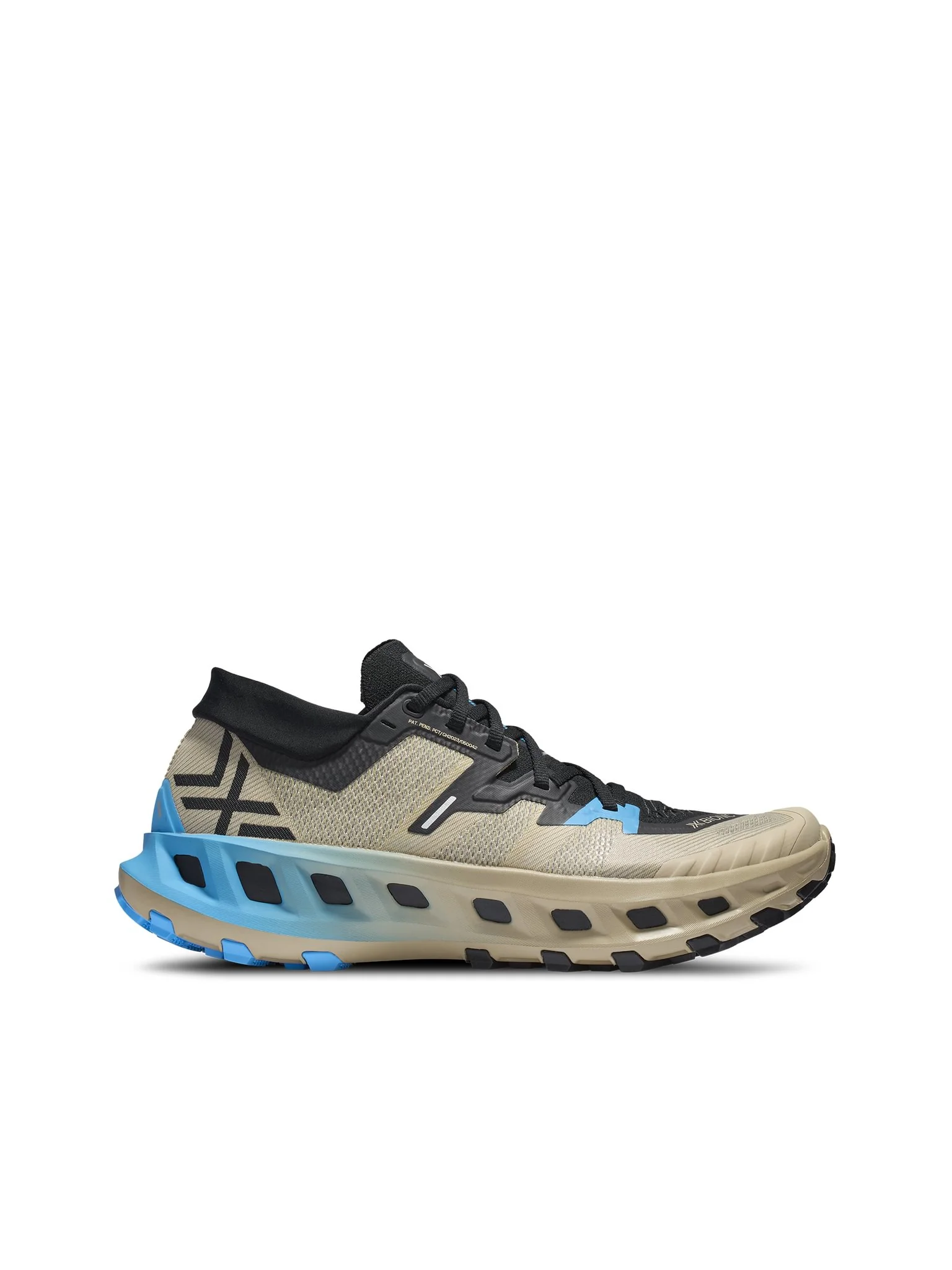 TS-TS02S25U-M105--x-bionic-terraskin-x02--sand-x-black-eternal-ice--footwear--1--1