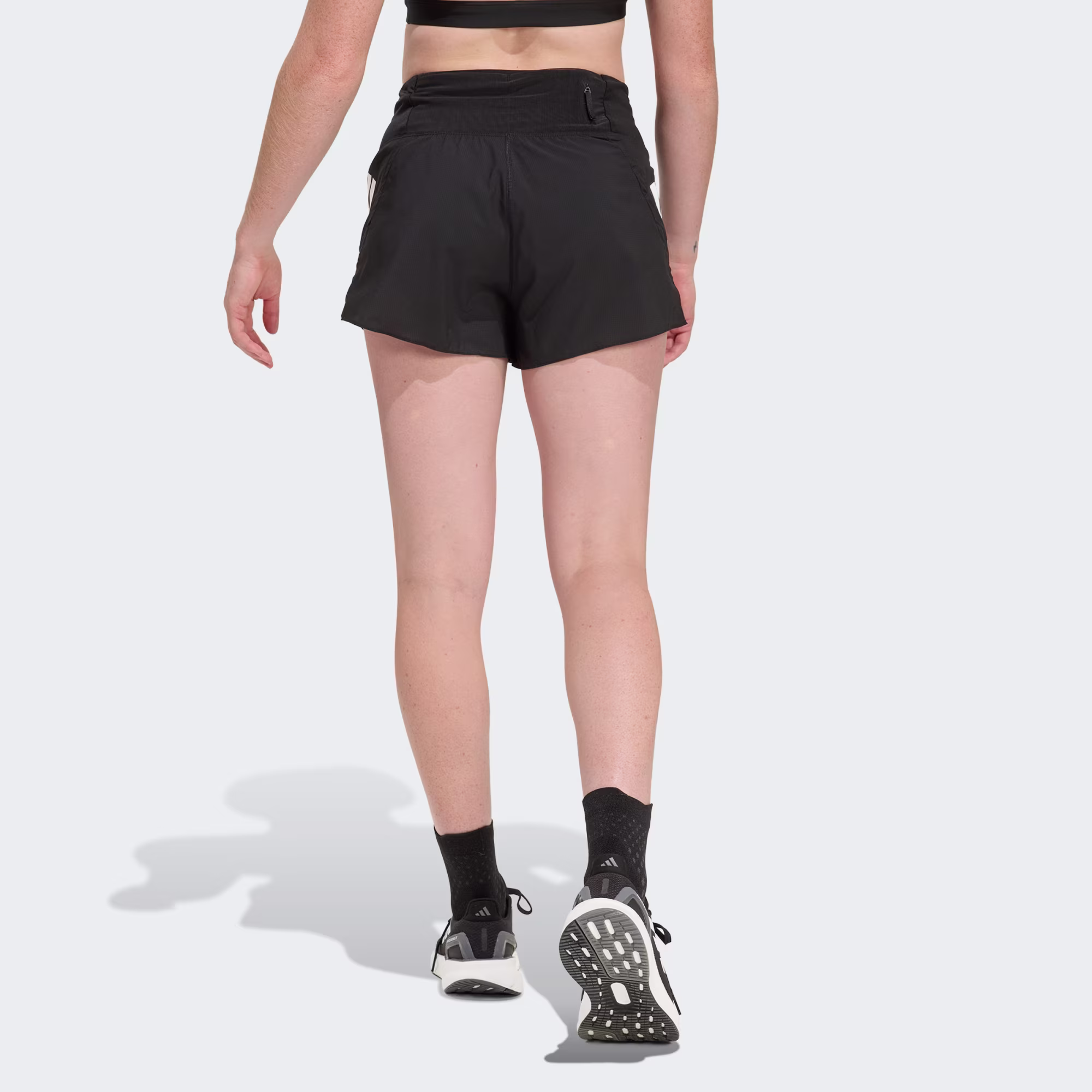 Pantalon_corto_adi365_FORMOTIONr_Negro_KD3875_23_model